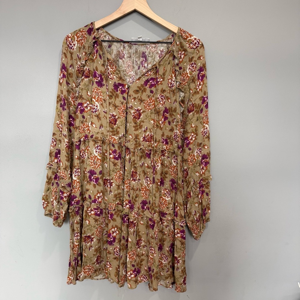 Floral V-Neck Tunic with Purple and Brown‎ Accents